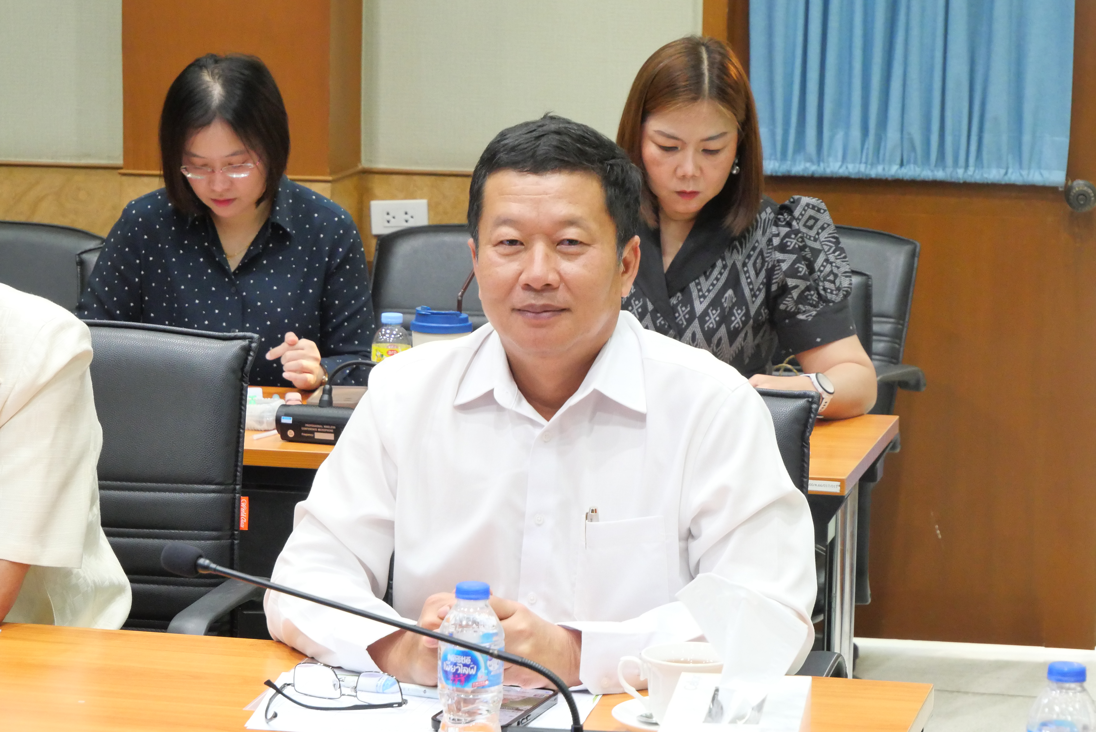 title - ส.ป.ก. ประชุม Morning Talk